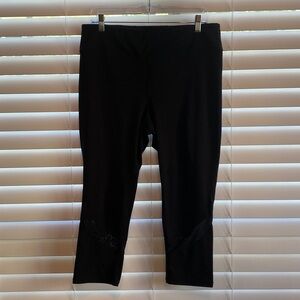 GAIAM Black Capris Work Out Leggings XL